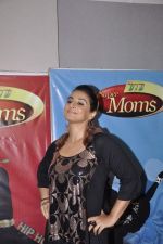 Vidya Balan promotes Ghanchakar on the sets of Supermoms in Famous, Mumbai on 9th June 2013 (105).JPG
